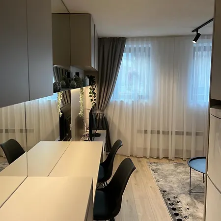 Old Town,kovaci 2 * Sarajevo