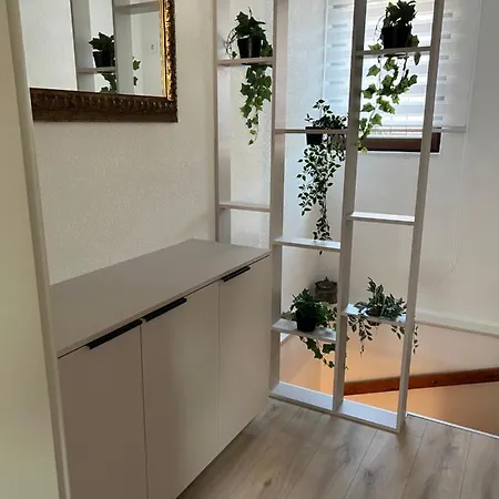 Villa Old Town,kovaci 2 *